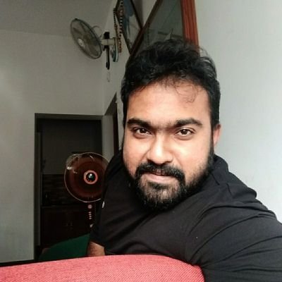 akhil_v_varrier's profile picture. #traveller 
#drivaholic🚗 
#photographer
#animallover
#businessmanslife