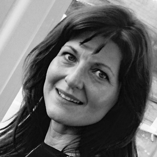 p_askenbom's profile picture. Personal about communication, change, development, learning, facilitation, teams and sometimes humour. Special interest in Cocreation and compassion.