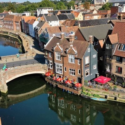 Friendly, welcoming Riverside Pub. Superb range of cask ales, craft beers, fine wines & Norfolk cider. Great food every day. The City's Fav local!