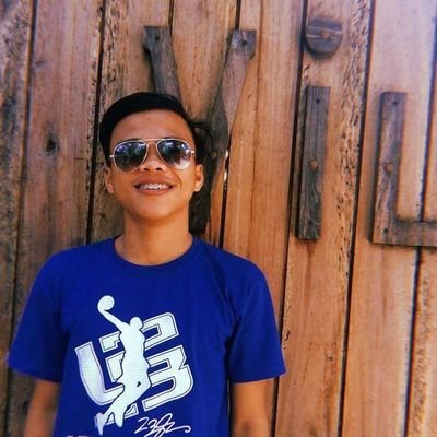 Basketballplayer/18yrsold