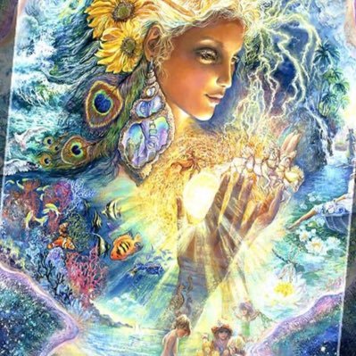 relacionista internacional- Interés en terapias alternativas, política, viajes y cultura.#happymom #happysoul