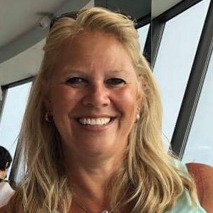 Sales and Marketing Executive. Living life on the water, loving the outdoors and sports, proud Mom, everything technology. Tweets are my own.