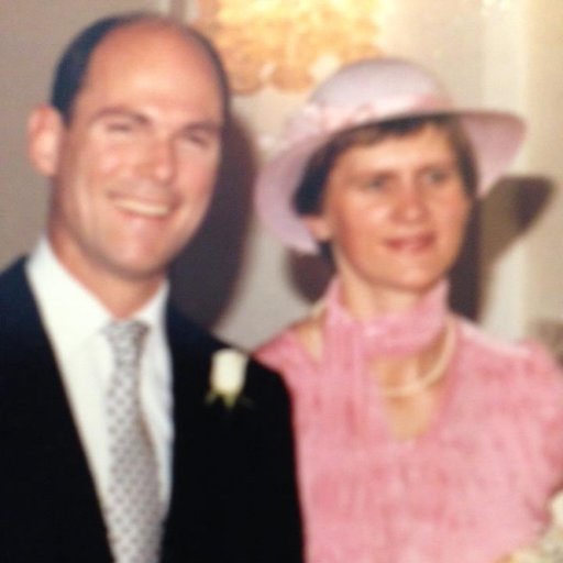 grazeburger's profile picture. UNC  DuPont de Nemours, Inc  Wall Street   Europe   SF RDU