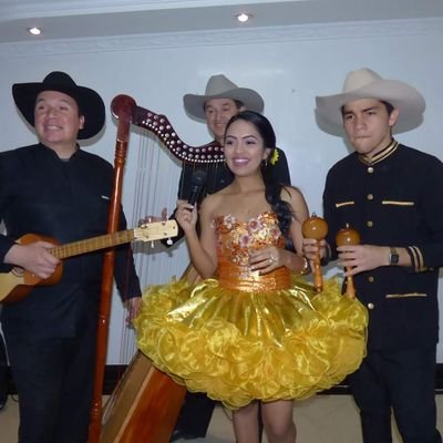 Serenatas de musica llanera auténtica, con el mejor grupo Llanero en Bogotá y Villavicencio y sus alrededores. Llama y reserva tu serenata Llanera. 3142196105