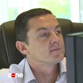Il faut de la force pour endurer l’injustice. Il faut du courage pour l’arrêter. C'est mon vrai compte Twitter Officiel