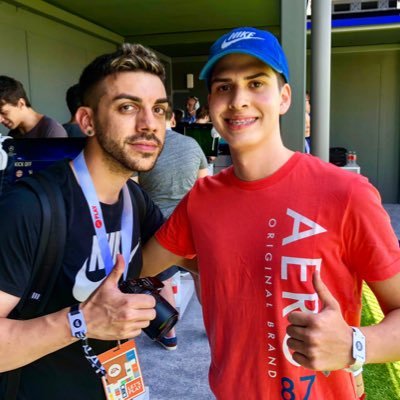 +19.000 en YouTube. Acostumbro a partir madres. #FIFA20 Contacto: m.dova@hotmail.com 🇲🇽