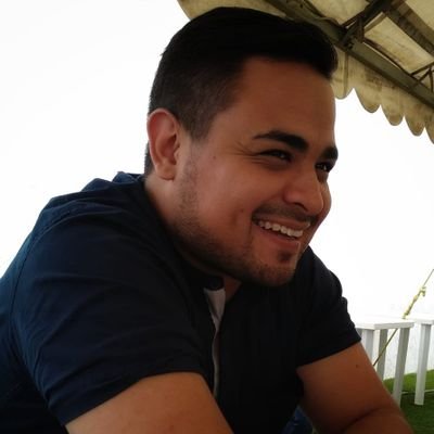 chavahdez92's profile picture. Desarrollador de software