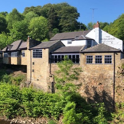 Gastro pub and restaurant with a view overlooking the River Goyt in Marple Bridge - book online at our website or call us on 01614272370