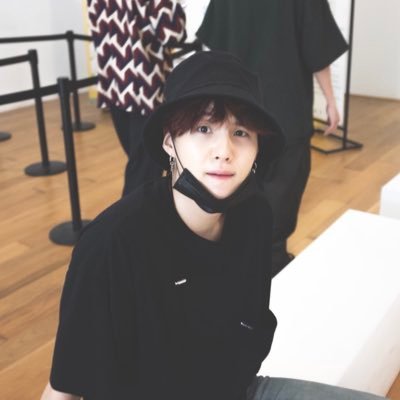 mochyoongee's profile picture. you can’t stop me loving myself 🤷‍♀️ ~ @BTS_twt ~ hmu !!!
