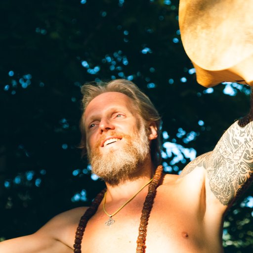 Jógaoktatás /egyéni és csoportos/🕉️
Tibeti hangtál terápia☯️
Sámándobos utazás☸️
Spirituális tanácsadás⚕️
Atma Center, Budapest☮️
☎️+36309140839
Om Namah Sivaya
