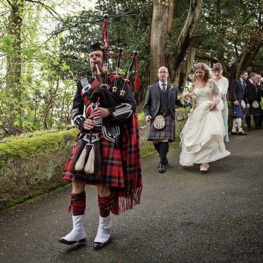 Reel Time Events is an Edinburgh based events company. Reel Time specialise in tailoring your perfect wedding with an array of great entertainment options.