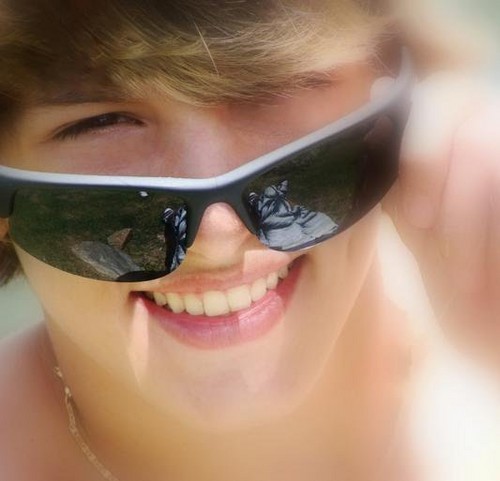 voce é mt mt mt lindo amo voce , fã numero 1