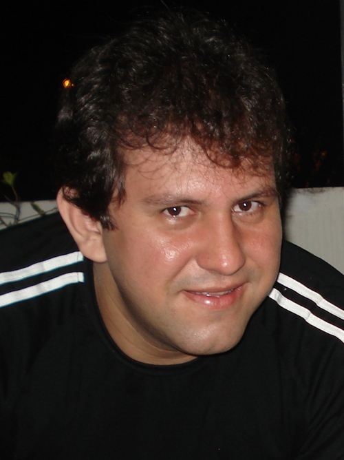 Engenheiro de Software Especialista do CESAR e Professor da Universidade Católica de Pernambuco