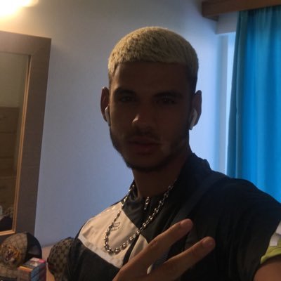 Rs95k1's profile picture. 