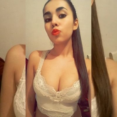 I'm Looking for that somebody that I can share my entire self with. Somebody that is not afraid to be loved as well express love..I seek for a Serious and Long.