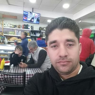 Magdieljj8's profile picture. me gusta pasar tiempo con las personas que amo y divertirme.