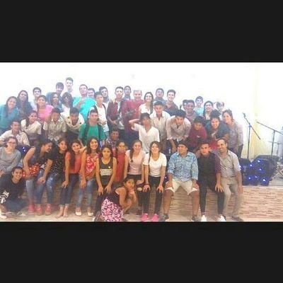 ✞ Somos un grupo de Jóvenes apasionados por Cristo. ✞ Pertenecemos al Ministerio - Centro Cristiano Casa del Alfarero. ✞ Que nos Sigas, es una bendición