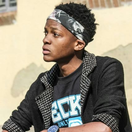 God first 💕...//South African Model...//Background singer...//Radio #Talent...//Entertainer...//#Vaal photo Editor》Möthobi 》 Fine Sotho guy.we tweet Photos🎈