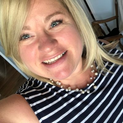 7/8 teacher with @CDSBEO ~ Passionate about Numeracy & Technology • Microsoft Innovative Expert Trainer • Life Long Learner• Taco Lover