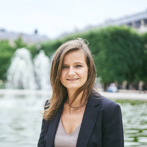 AnaisCruyp's profile picture. Coach professionnelle et formatrice
#coaching #DeveloppementPersonnel #formation
Conduite du changement #changement
RH #ressourceshumaines #AfterworkRH