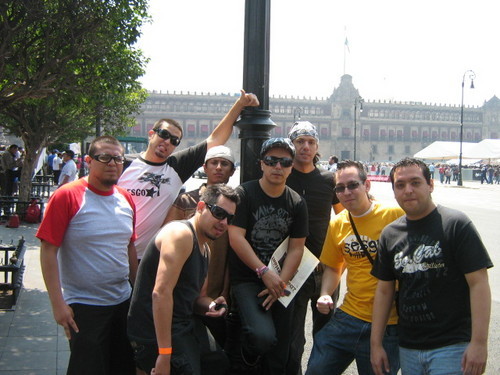 sesgoska's profile picture. Somos una banda de skapunk nacida en 1998. Contamos con un disco independiente, participacion en el skuela de baile V.  Visiten nuestro www.myspace.com/sesgo  a