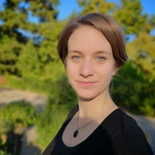 AndrinaBeu's profile picture. Life-long learner | Explorer of creativity | with @powercodersHQ and https://t.co/S8ieuPOSAw | Global Shaper (WEF)