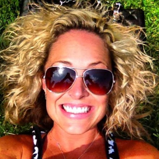 OMG_its_Simply's profile picture. Don't call it a comeback....