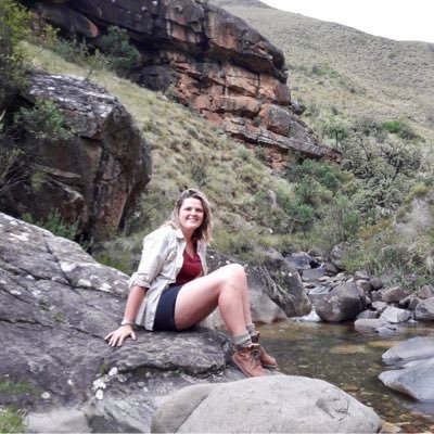 South African evolutionary and molecular biologist. PhD candidate working on local adaptation and range shifts at Stellenbosch University. IG @zonian