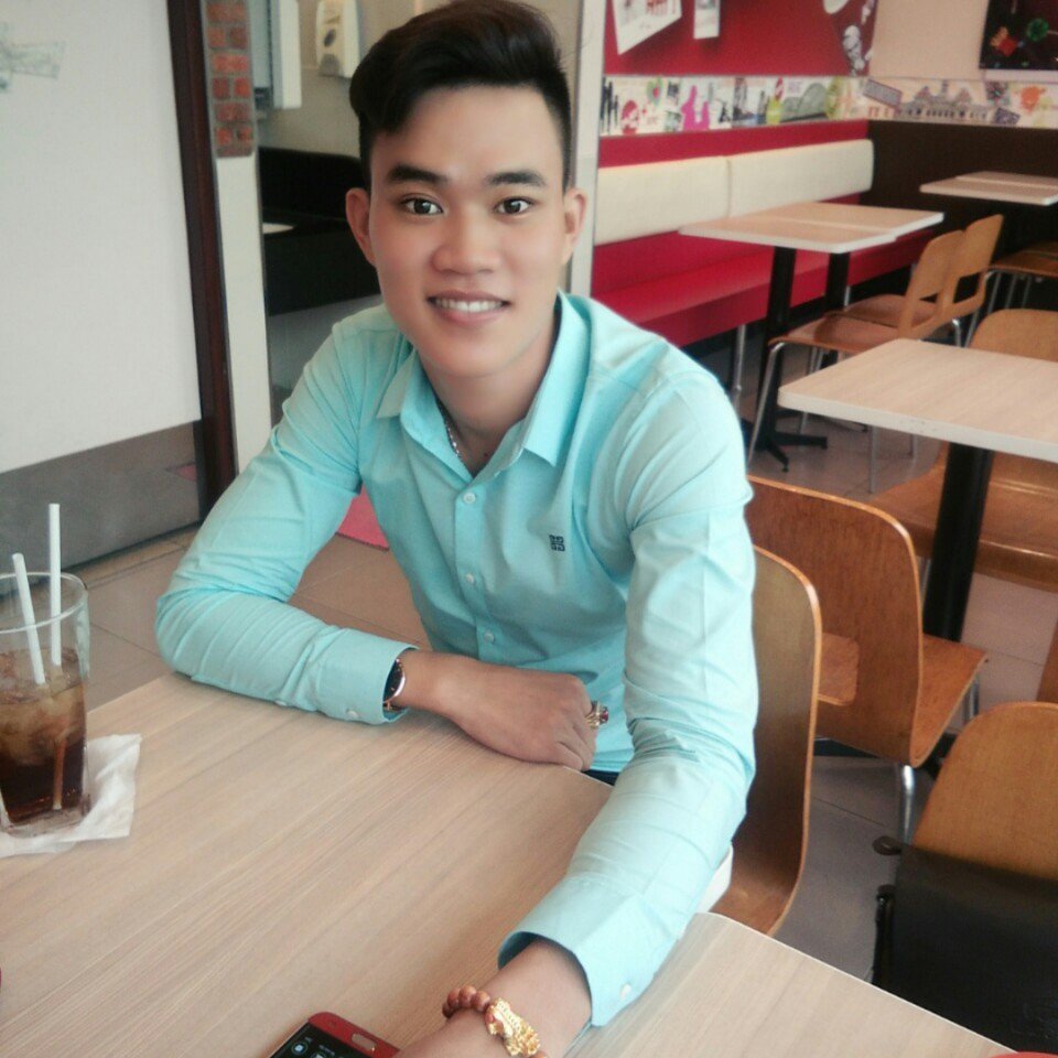 dotanphat5's profile picture. 