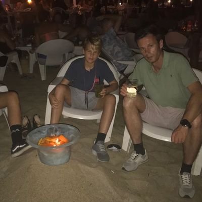 POL PARCET MIR
Porter de l'infantil B del Girona 🔴⚪