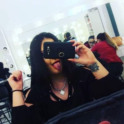 FOTÓGRAFA 📸
LO QUE NO QUERÉS OLVIDAR, GUARDA EN UNA IMAGEN
¿SI NO HACES LO QUE TE APACIONA A QUE TE LEVANTAS?
DIOS SIEMPRE ♡
LGT (B) 👭🌈
☆MAXIMILIANO☆