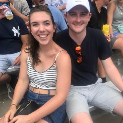 LizDinsmoree's profile picture. 