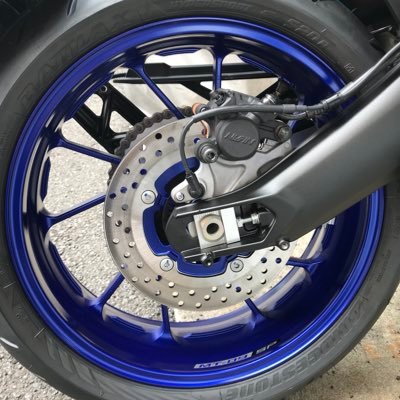 amorohey's profile picture. 1968年製(57)
(好き)
MT-09SP(2018)、ツーリング、バイク、景色のいい道、信号の少ない道、キャンプ、酒(基本ビール)、映画、ライブ(特にミスチル)、プラモ(ノンジャンル)、カープ
(嫌い)
雨、雪、酷道、狭路、梅雨、冬、高速道路、黄線の追い越し
(注意事項)
趣味にお金がかかるのでFXとかできません