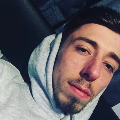 LewisWilk096's profile picture. Gamer/Football come here for the memes really