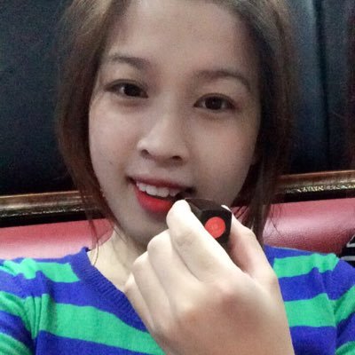 Hienchanhcho's profile picture. follow now follow now. followback100%