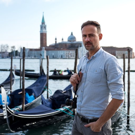 Ordinary life in the most extraordinary city of the world, Venice, Italy | https://t.co/rTYtqirJeF