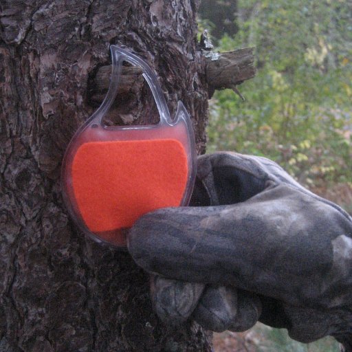 Heatwave Scents are heat activated scent wicks used to attract animals into the hunting area. No batteries or open flames and are re-usable