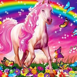 Kim2theRight's profile picture. Inspired by those who never intended to be inspirational. Thriving to become a better version of myself