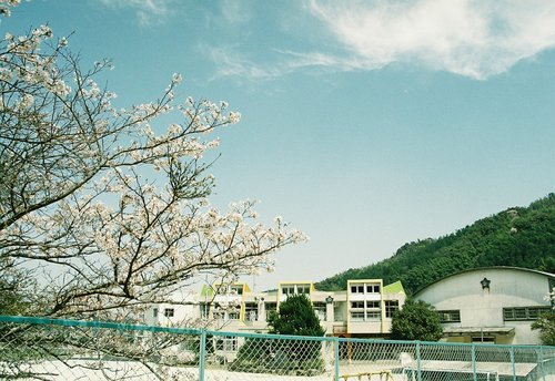 福岡県は田川郡川崎町にある、廃校になった小学校を再生した施設「安宅交流センター」の管理組合です。略してＡＫＫ５。