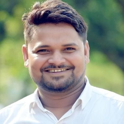 Vikas_Mishra_ii's profile picture. #With_Inc मेरा जीवन निःस्वार्थ भाव से जनता की सेवा हेतु आखिरी सांस तक समर्पित🙏🕉️🇮🇳।