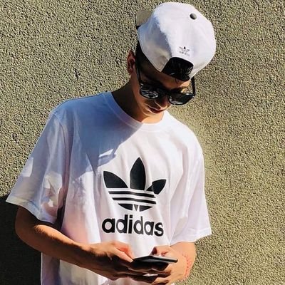 Rodrigo23173828's profile picture. Perdi a minha conta sigam aqui pff