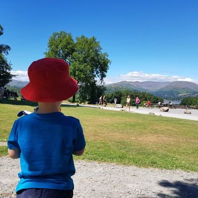 Former food technologist taking time out to raise two little people