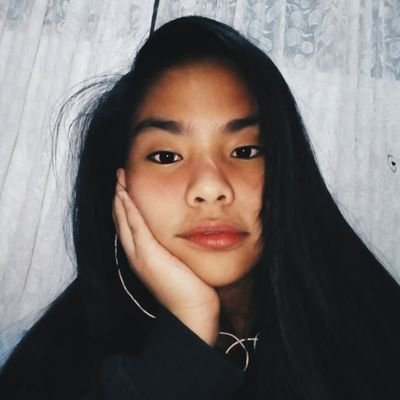 avajulianarant's profile picture. Matthew 5:44😊