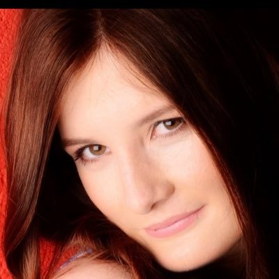 chloevillafan's profile picture. 