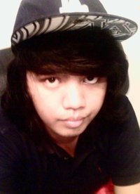 zhazhaezha's profile picture. me or you