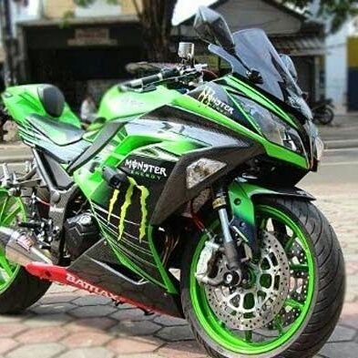 好きな車      NISSANエルグランド
好きなバイク kawasaki Ninja


 
無言フォロー失礼しますm(_ _)m

相互フォローします