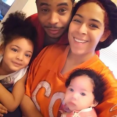 ❤ 23❤
❤Mother of two 👸👸❤
❤🇵🇷❤
❤Poetic❤
❤Future business woman in the making❤
❤🌎♻❤