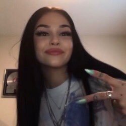 mephille's profile picture. There were grammatical errors even in his silence. | I saw Harry✨[fan account]