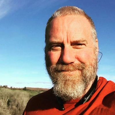 I'm a big guy I love hiking, working out, the gym house, lakes, and I'm not a wine drinker