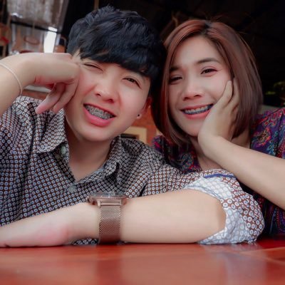 พื้นที่ส่วนตัว|ความรู้สึกนั้น บอกผ่านตัวหนังสือ|ชอบร้านกาแฟ ชอบถ่ายรูป ชอบภูเขา ธรรมชาติ และหมีสีเหลือง